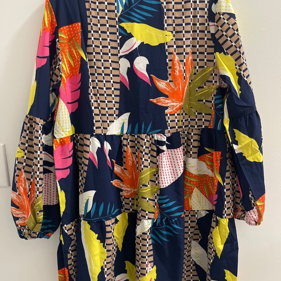 Patchwork Style Flowy Mini Dress - Picture 5 of 5